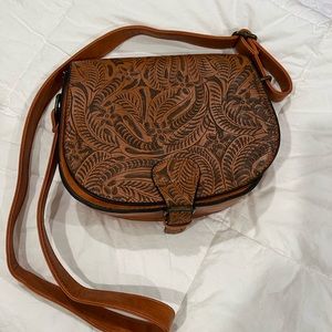 Beautiful brown fashion bag!